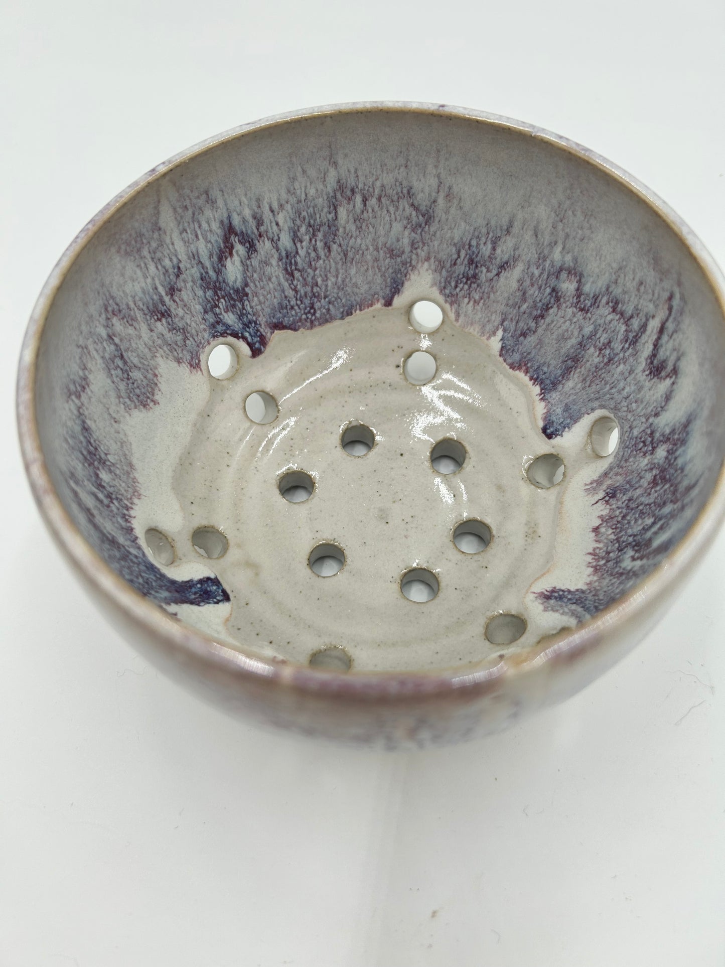 Berry Bowl – Rustic Colander & Fruit Strainer with Reactive Glaze - Merlot