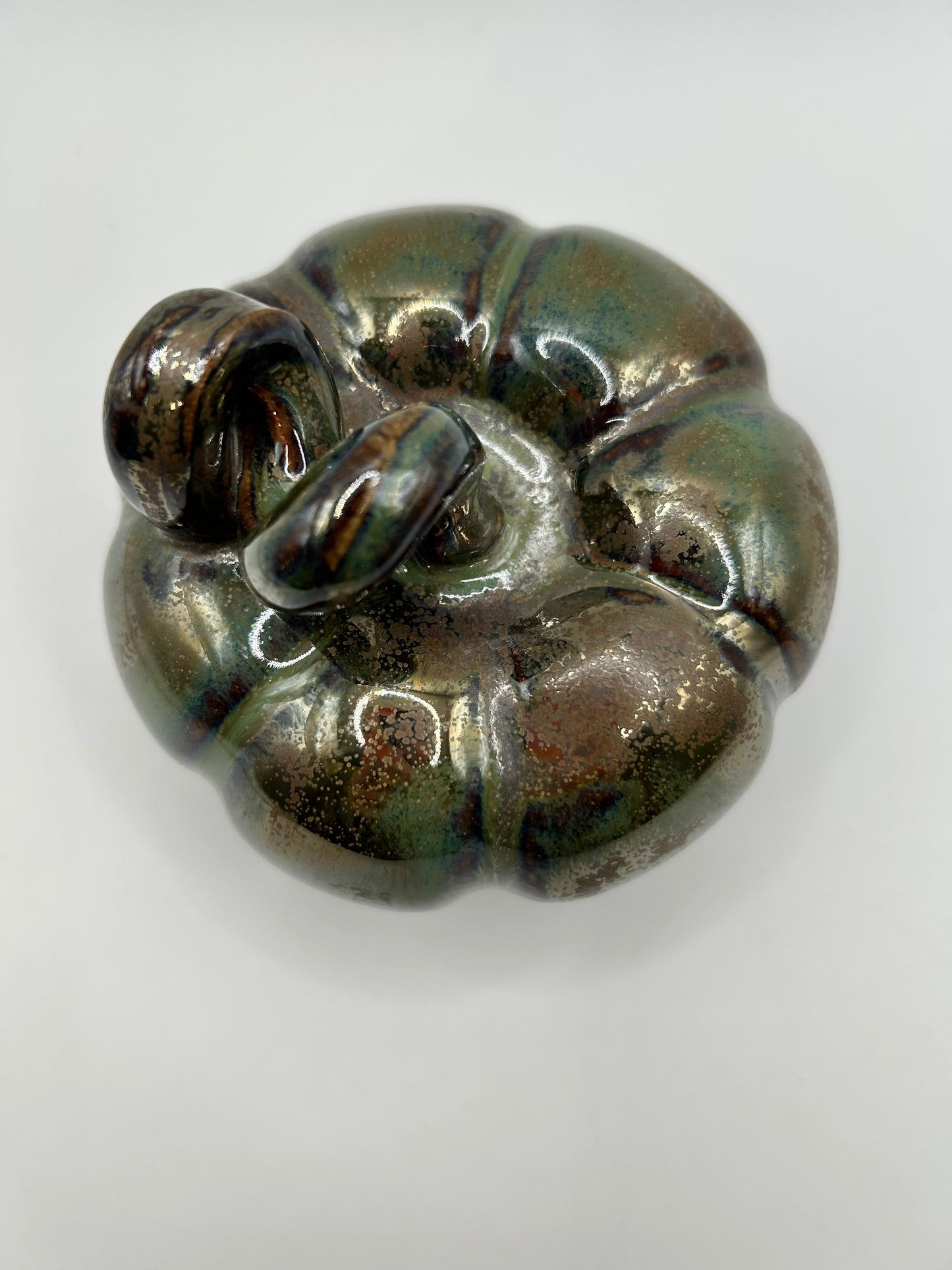 Pumpkin #18 - Medium Metallic Green