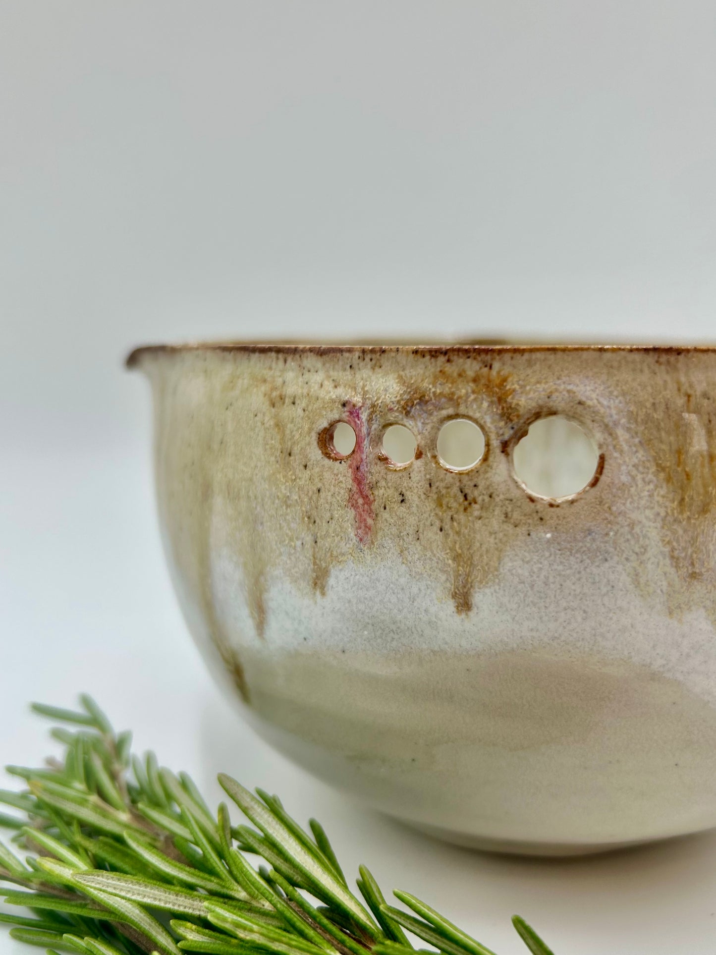 Prep + Marinade Bowl with Herb Stripper, Garlic Grater - Umber