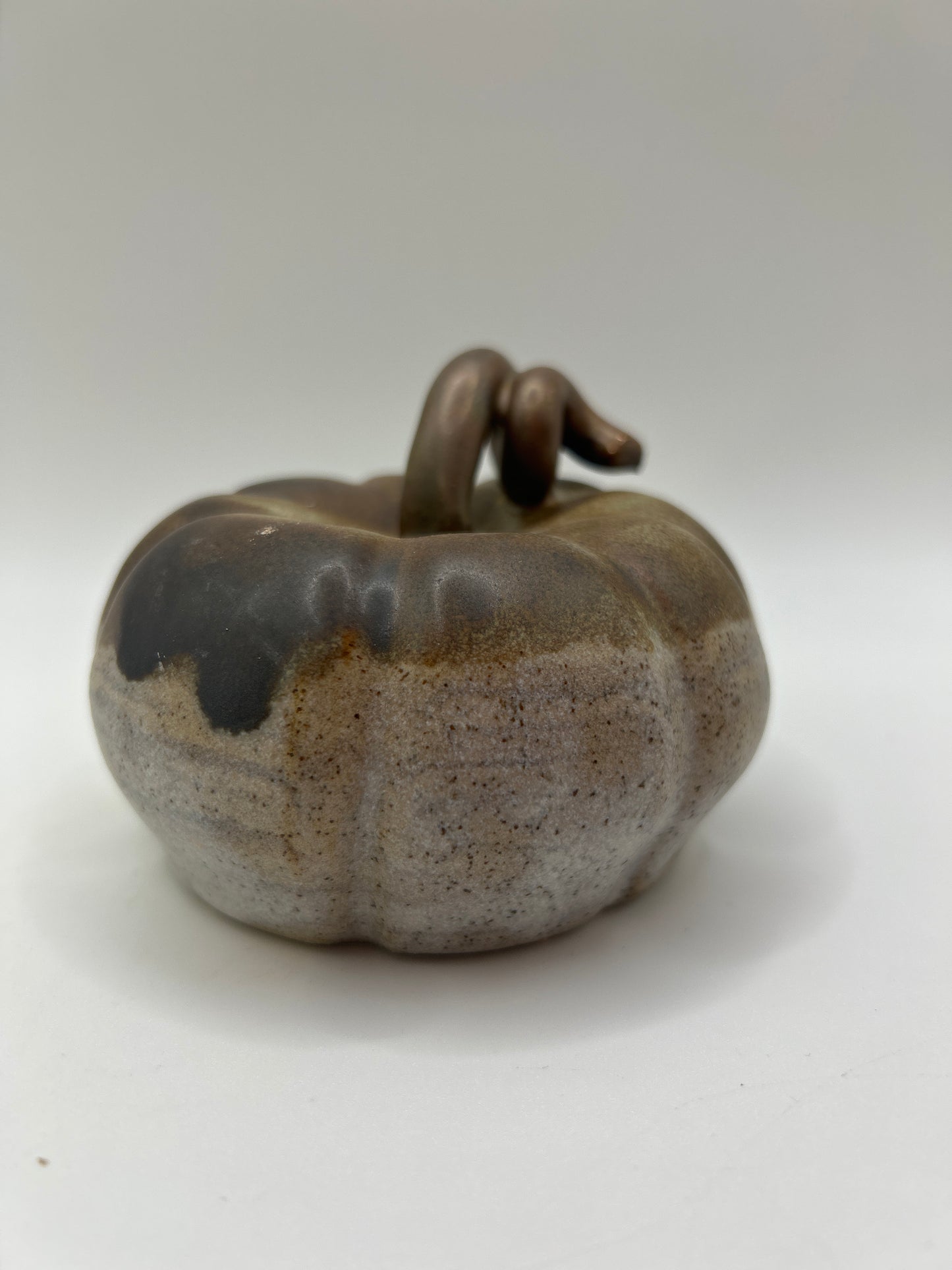 Pumpkin #32 - Medium Brown Speckle