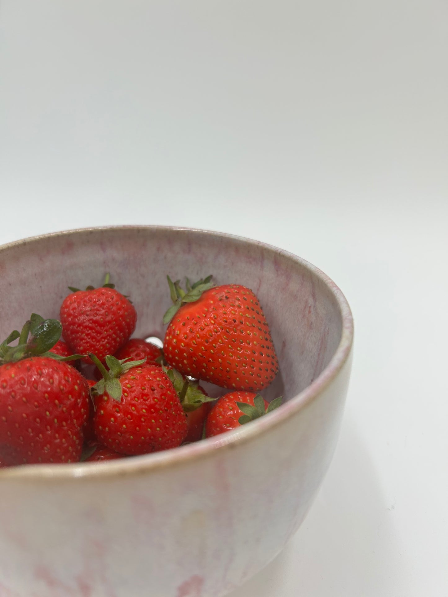 Berry Bowl – Rustic Colander & Fruit Strainer with Reactive Glaze - Raspberry 2