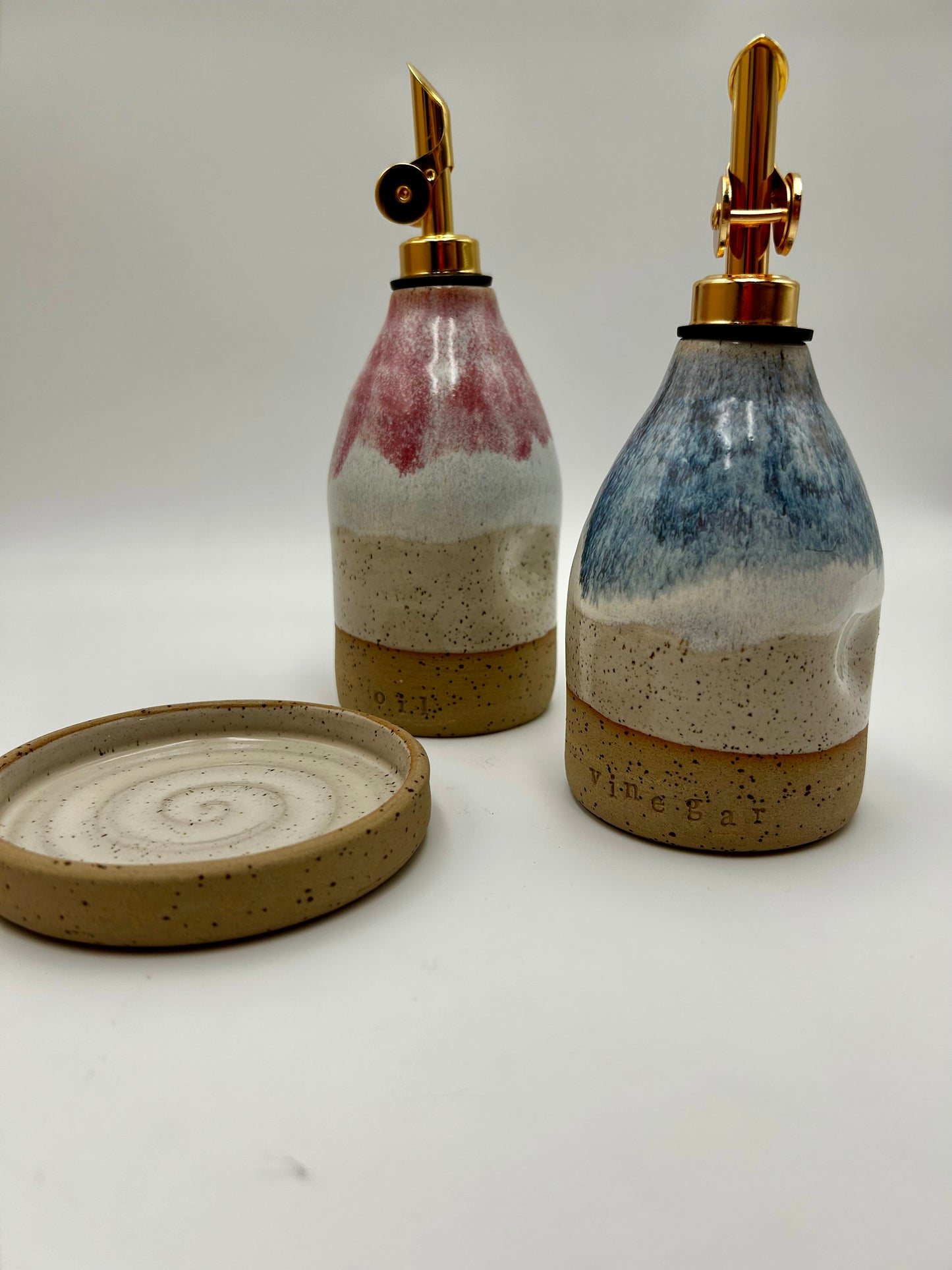 Oil & Vinegar Pourer with Dish Set - Raspberry & Blue Sea