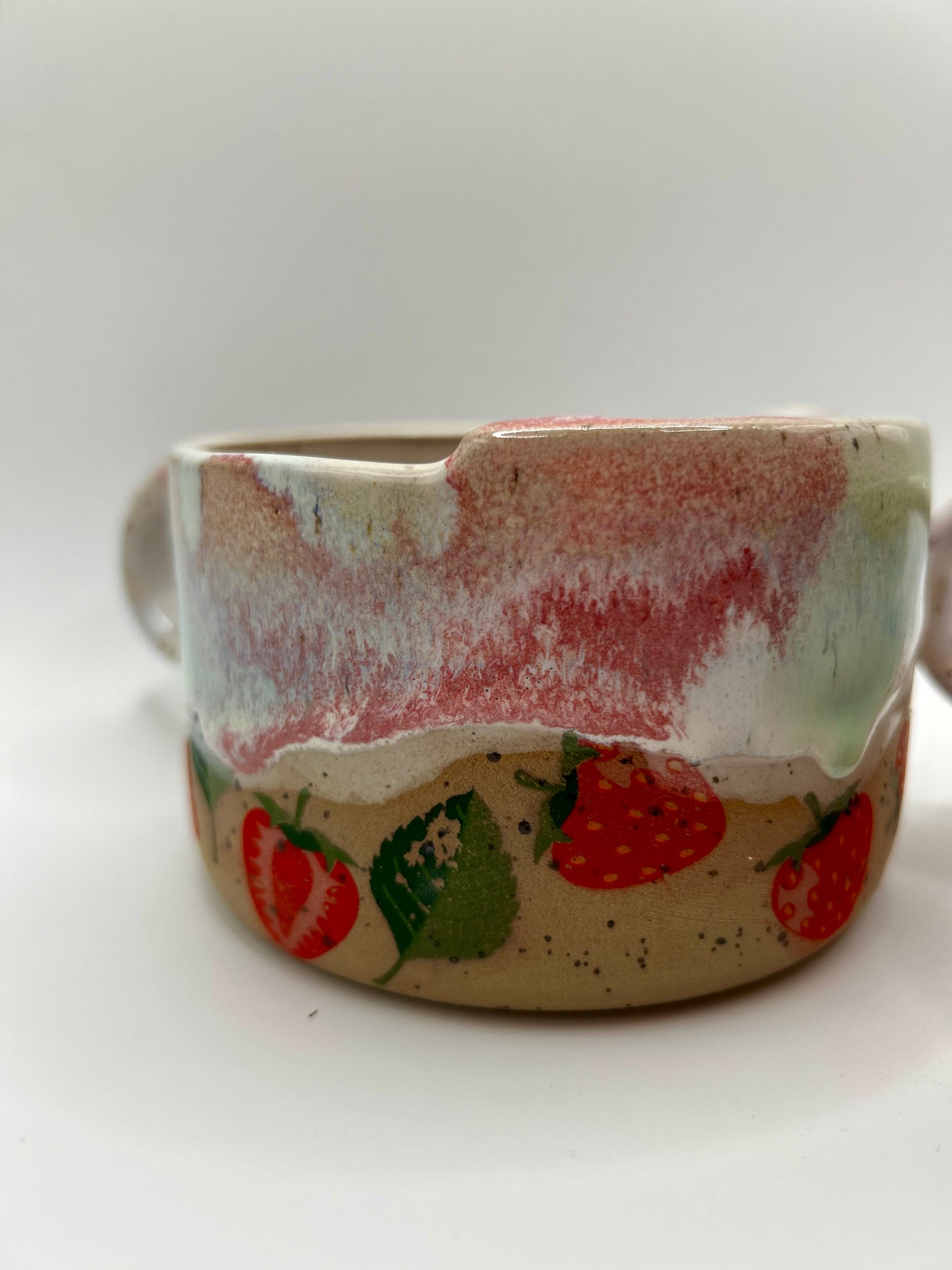 Fruity Berry Strainer - Strawberries