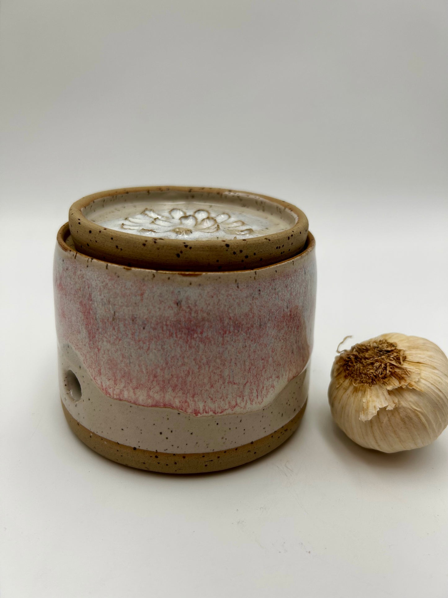 Pre-Order: Garlic Grater Pot - Choose your glaze