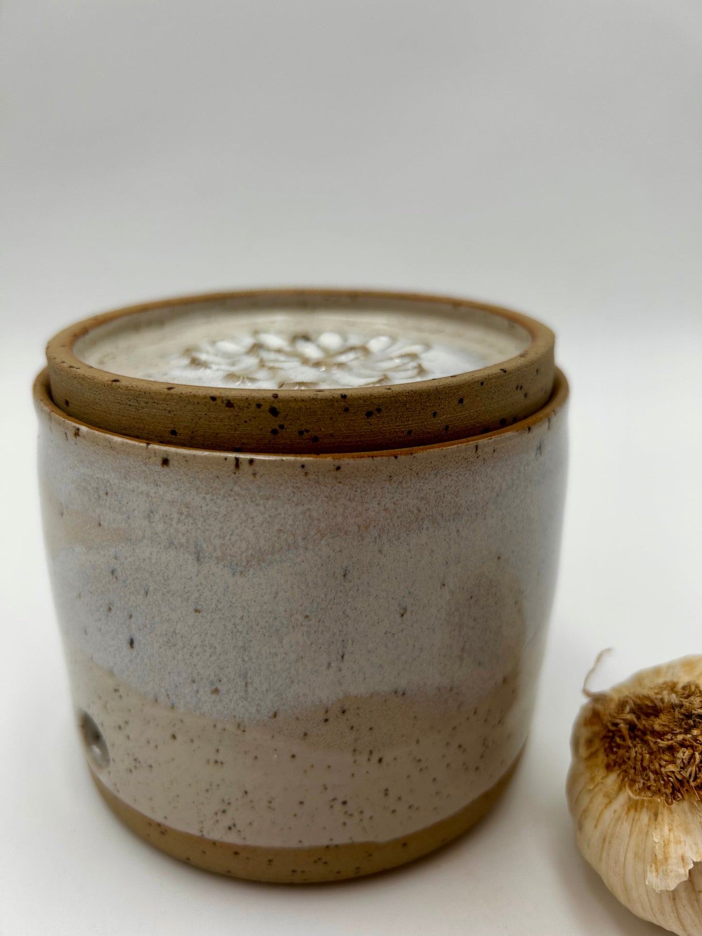 Pre-Order: Garlic Grater Pot - Choose your glaze