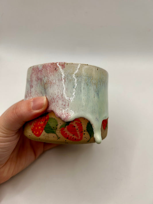 Fruity Handle Less Mug - Strawberries