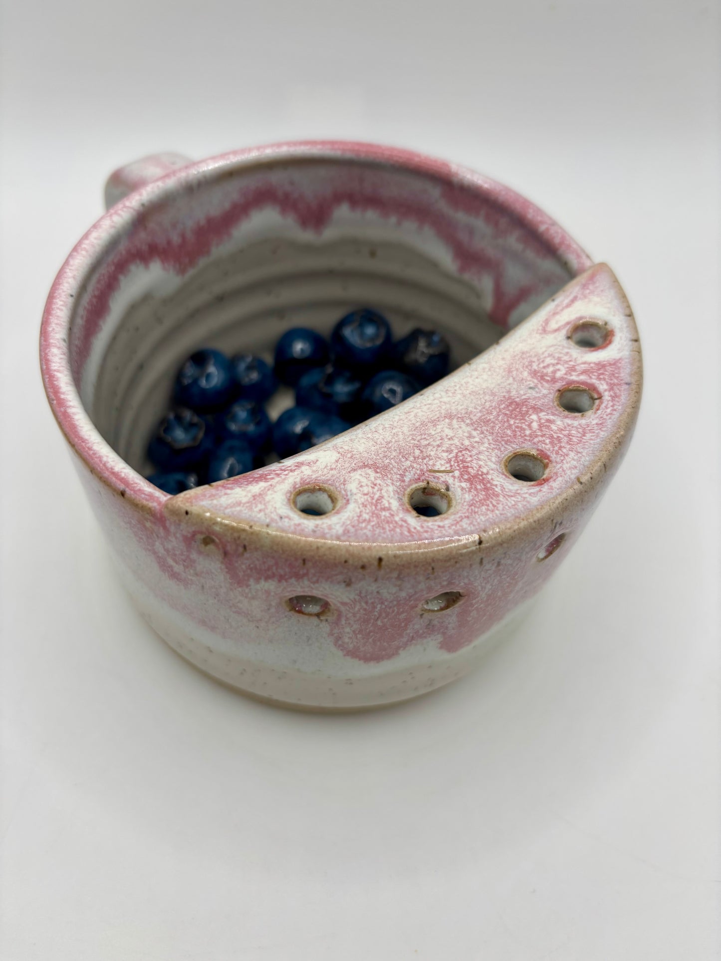 Fruit & Berry Strainer - Raspberry
