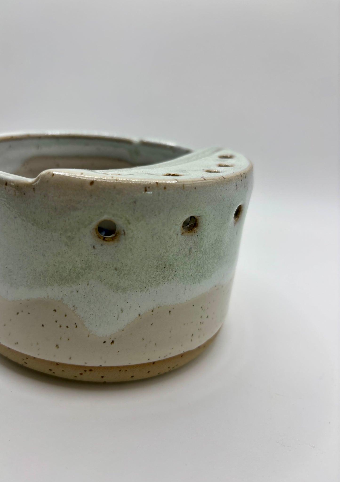 Fruit & Berry Strainer - Sage