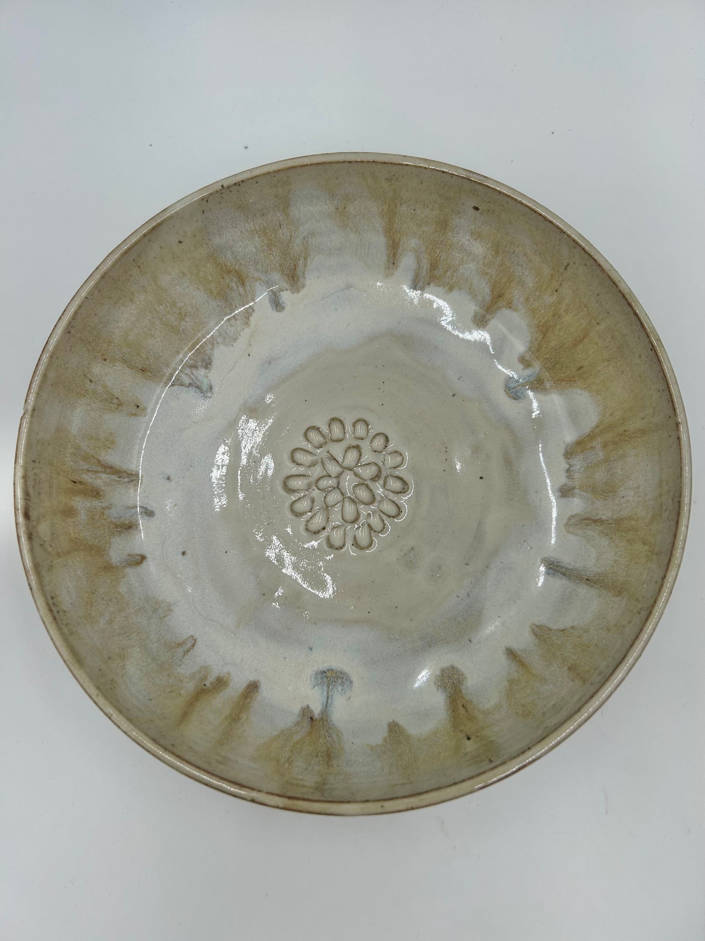 Prep + Salad Bowl with Garlic Grater - Umber