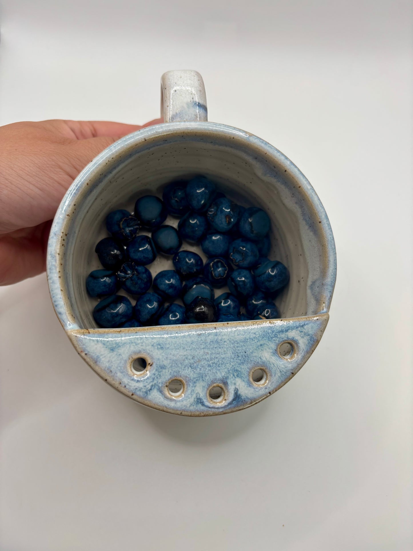 Fruit & Berry Strainer - Blue Sea