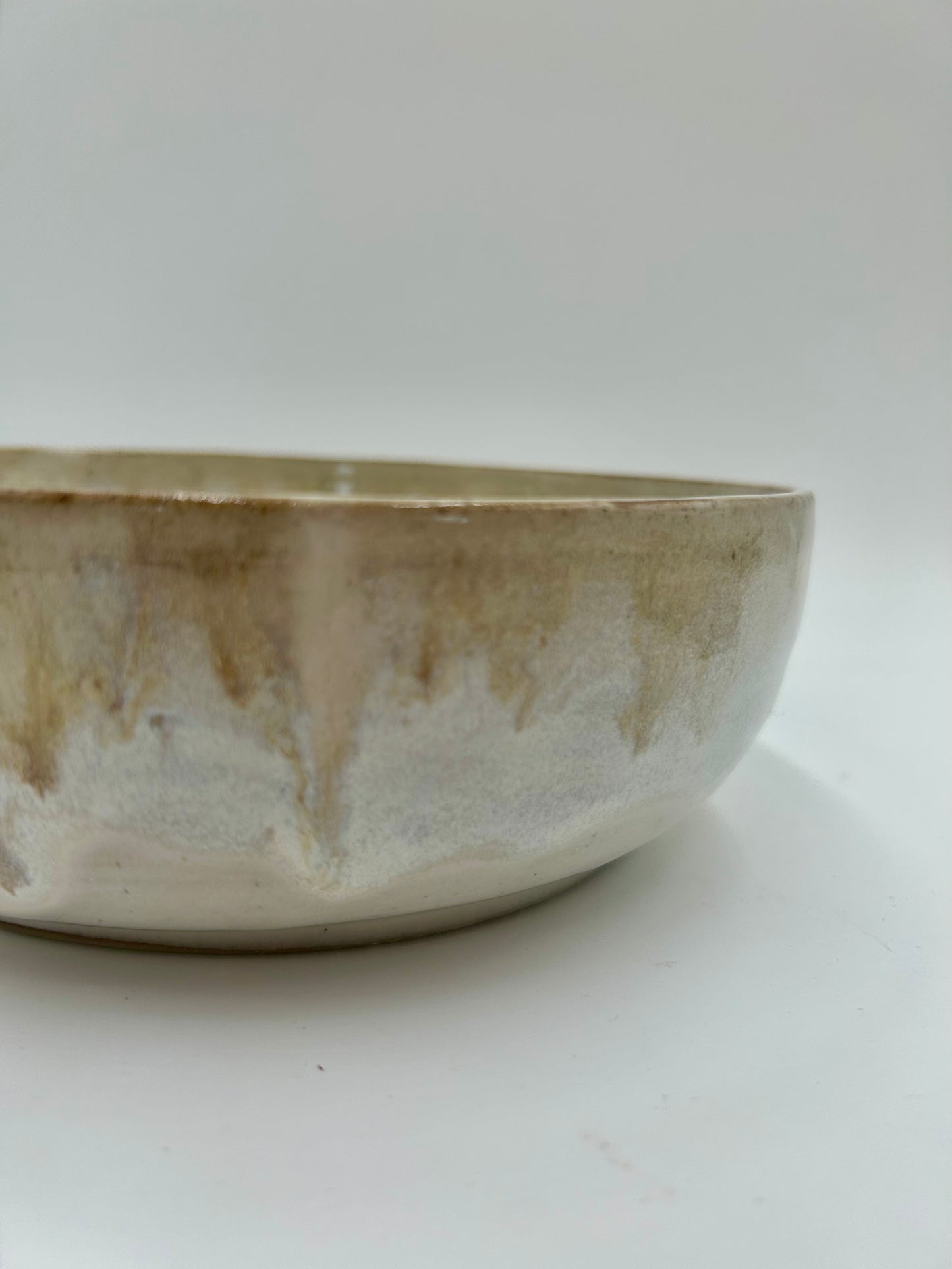 Prep + Salad Bowl with Garlic Grater - Umber