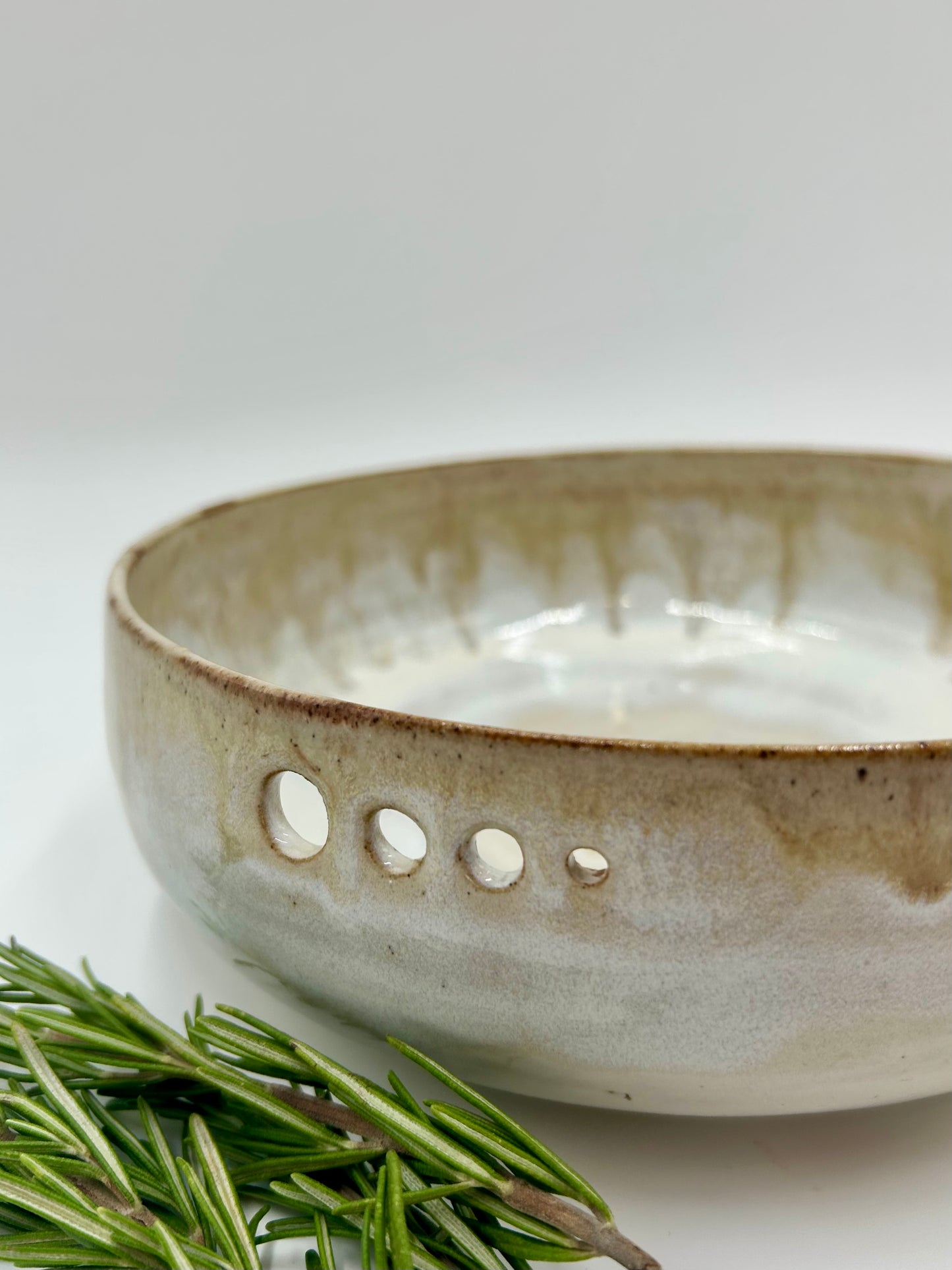 Prep + Salad Bowl with Herb Stripper, Garlic Grater - Umber