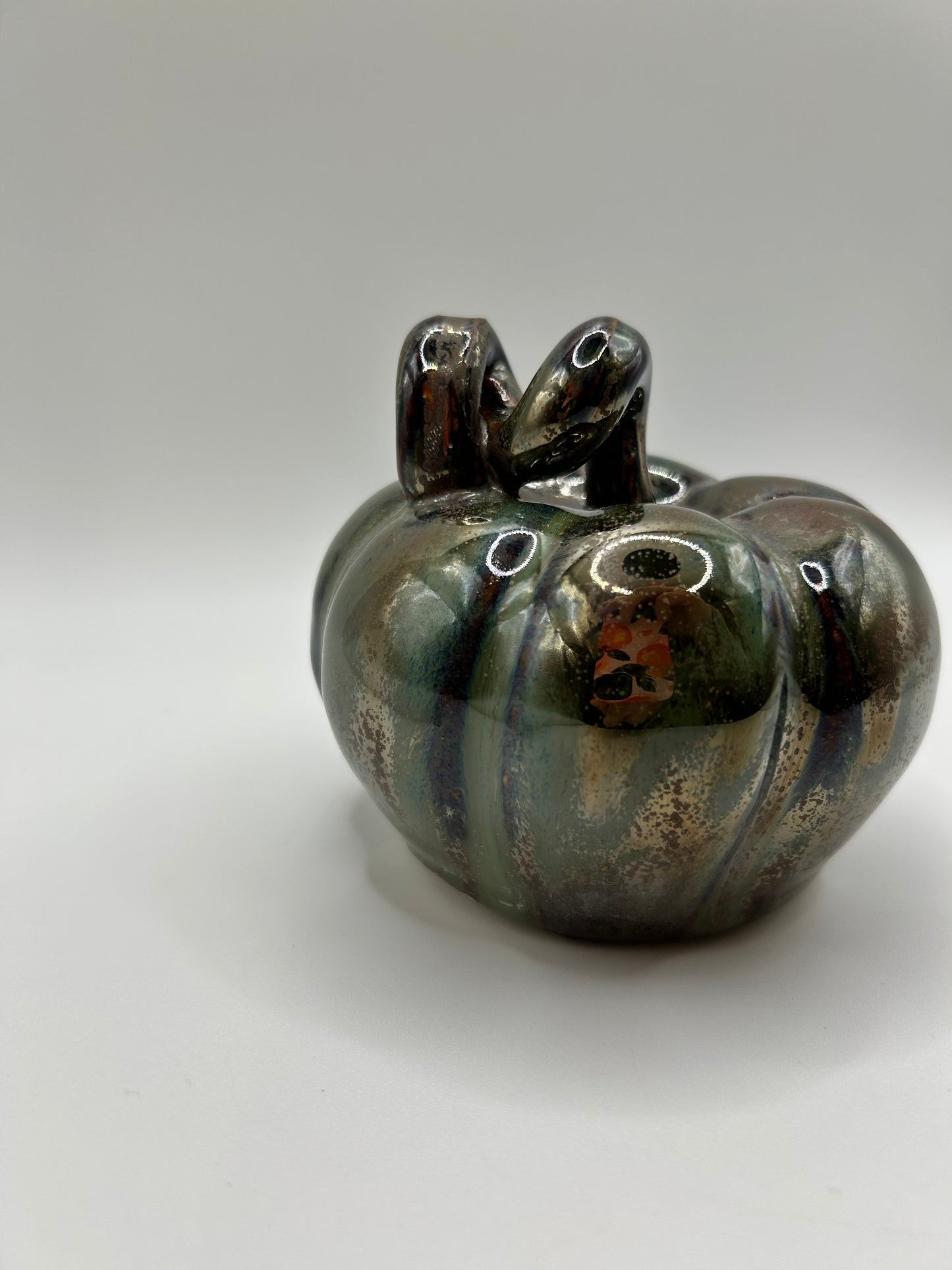 Pumpkin #18 - Medium Metallic Green
