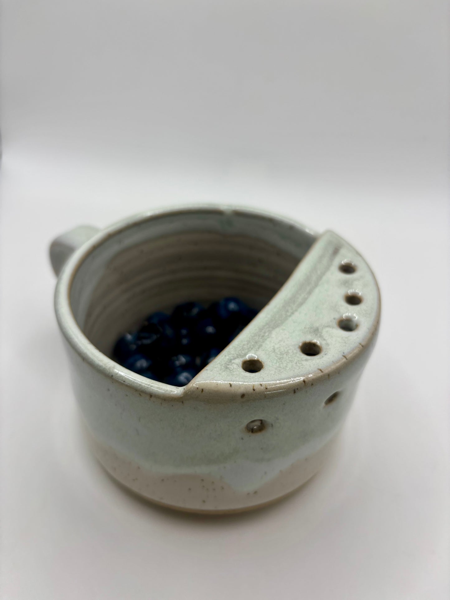 Fruit & Berry Strainer - Sage