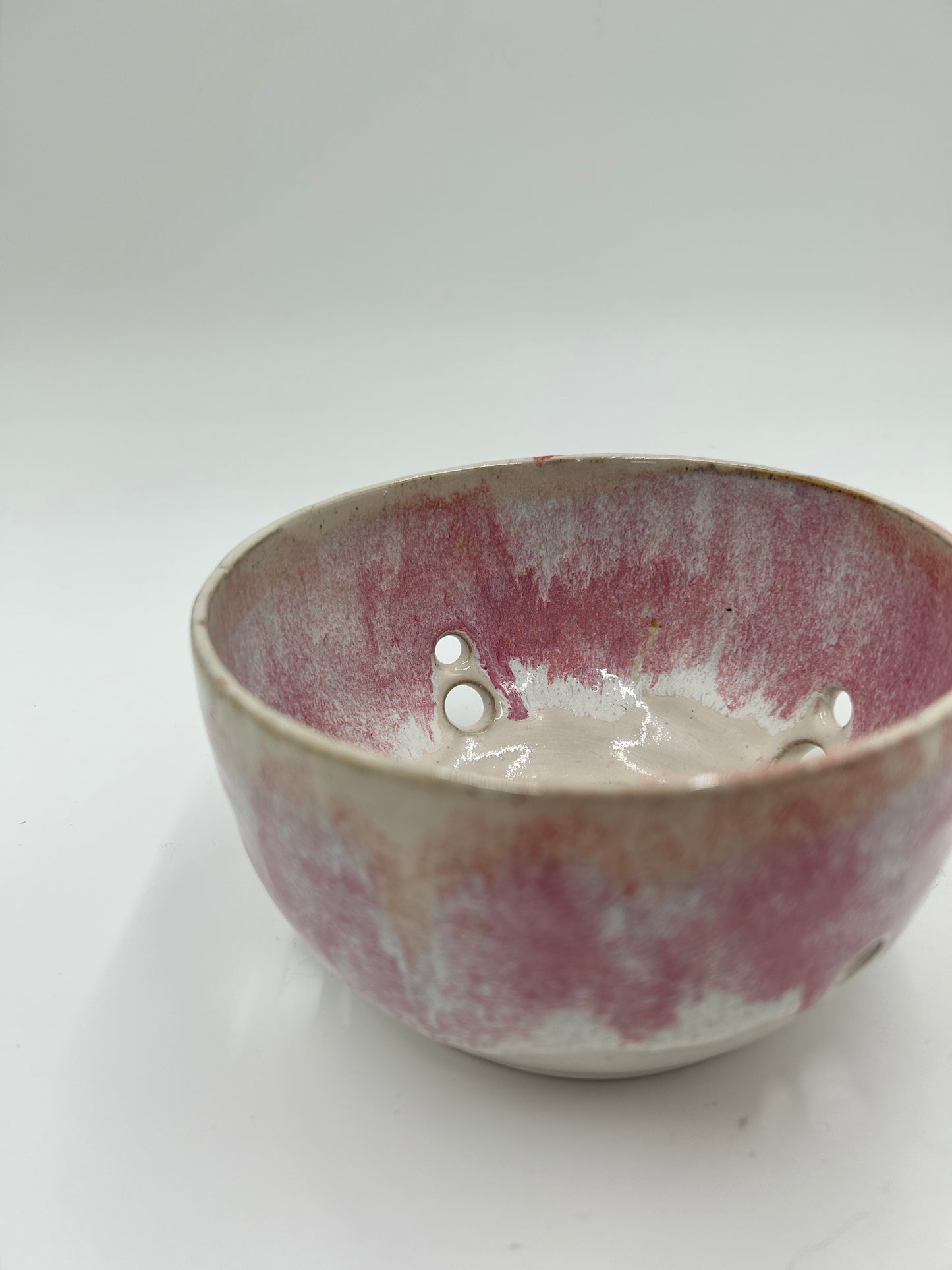 Berry Bowl – Rustic Colander & Fruit Strainer with Reactive Glaze - Raspberry