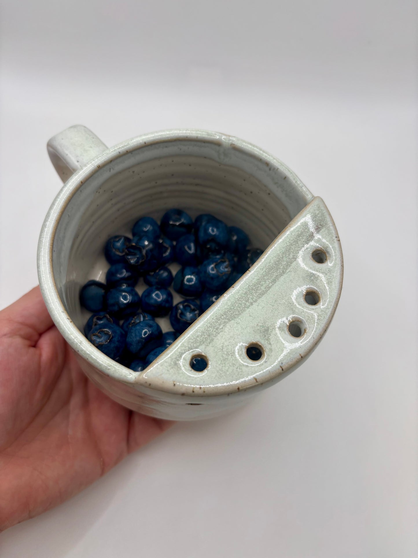 Fruit & Berry Strainer - Sage