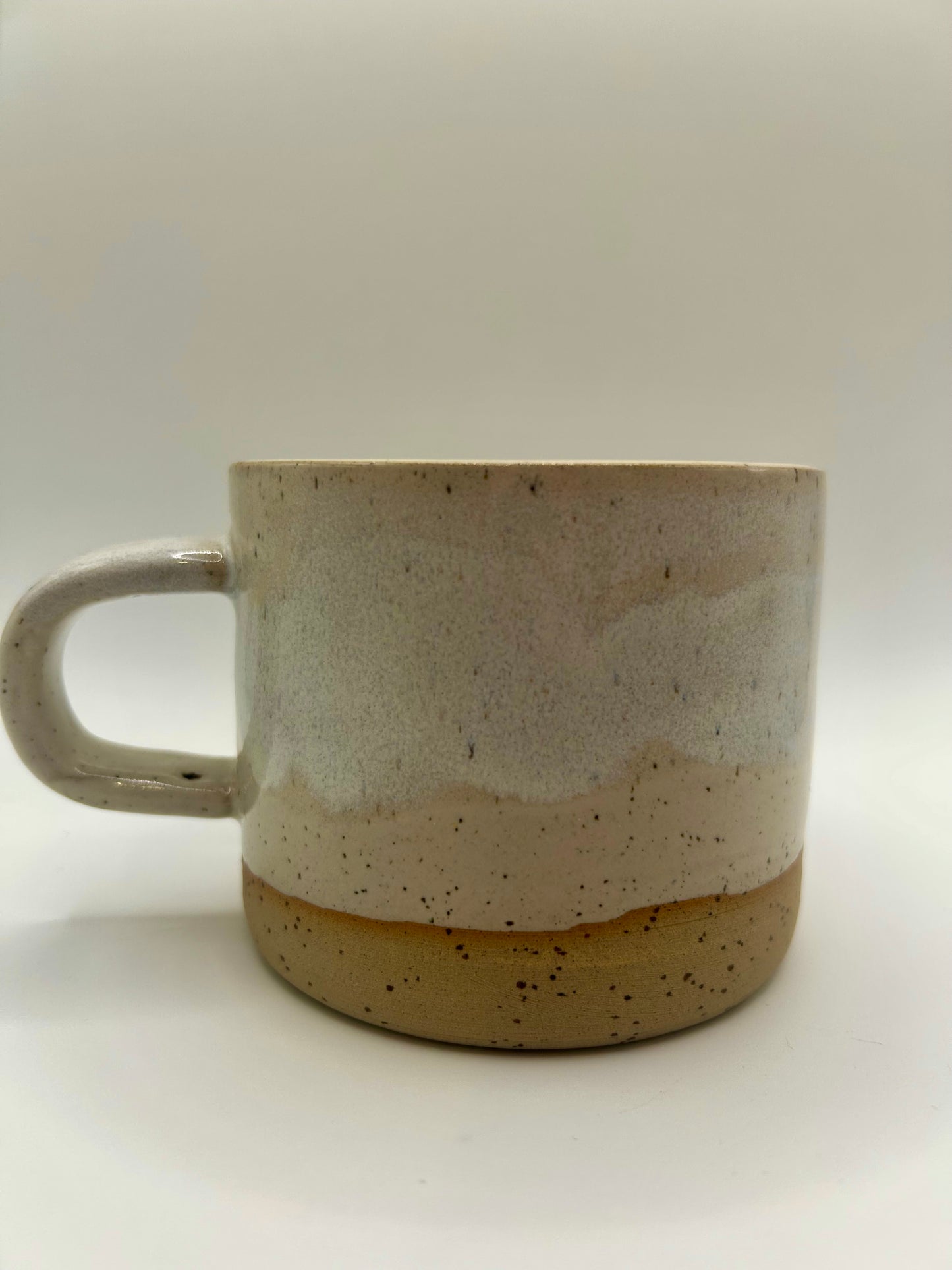 Medium Mug - Reactive Glaze - Ivory