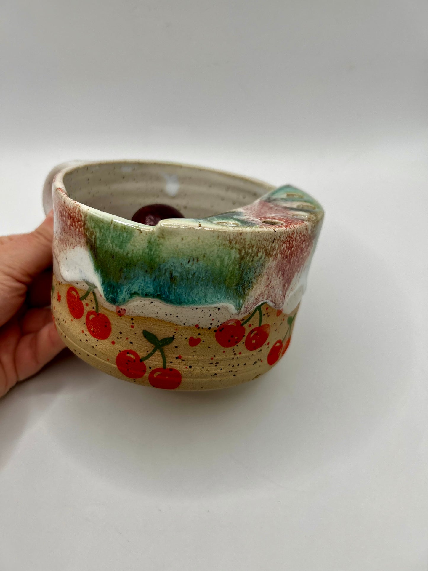 Fruity Berry Strainer - Cherries