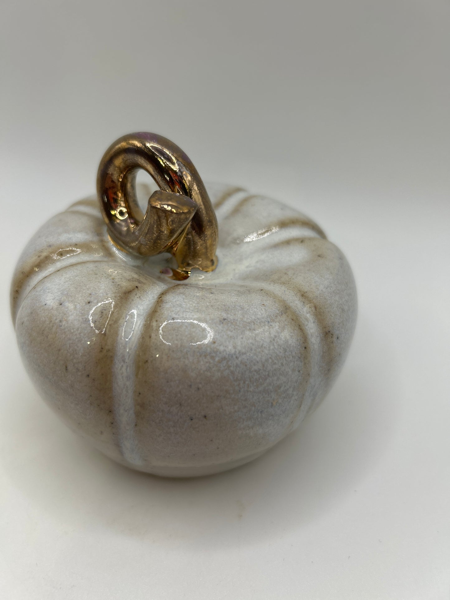 Pumpkin #33 - Medium Ivory and Gold