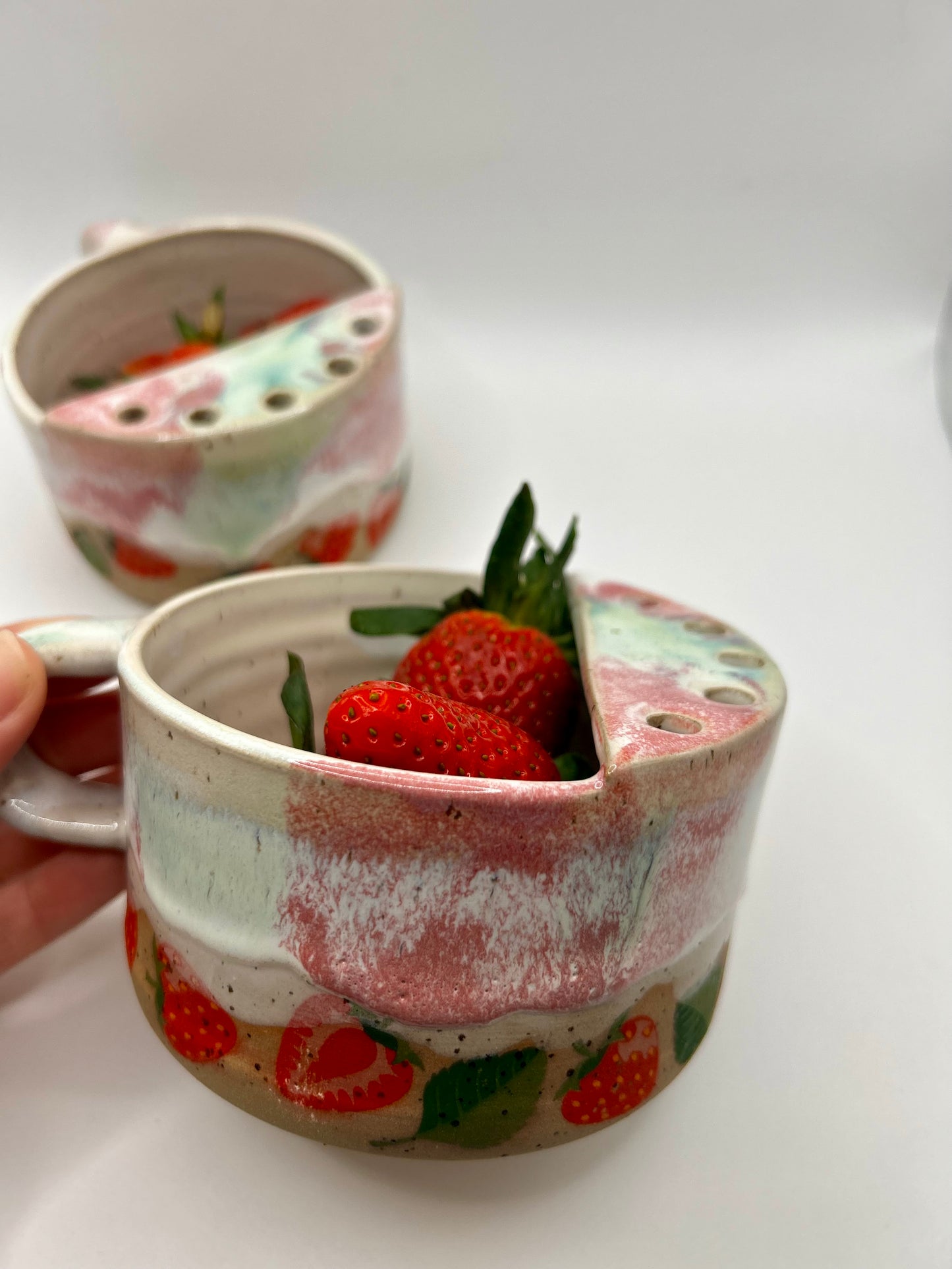 Fruity Berry Strainer - Strawberries