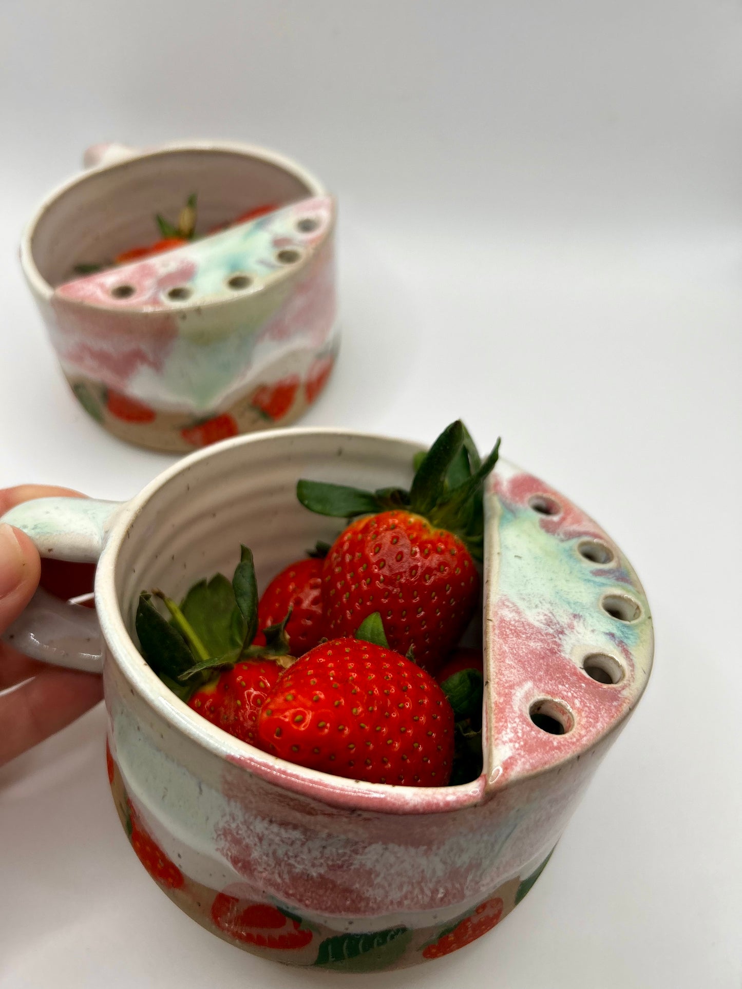 Fruity Berry Strainer - Strawberries