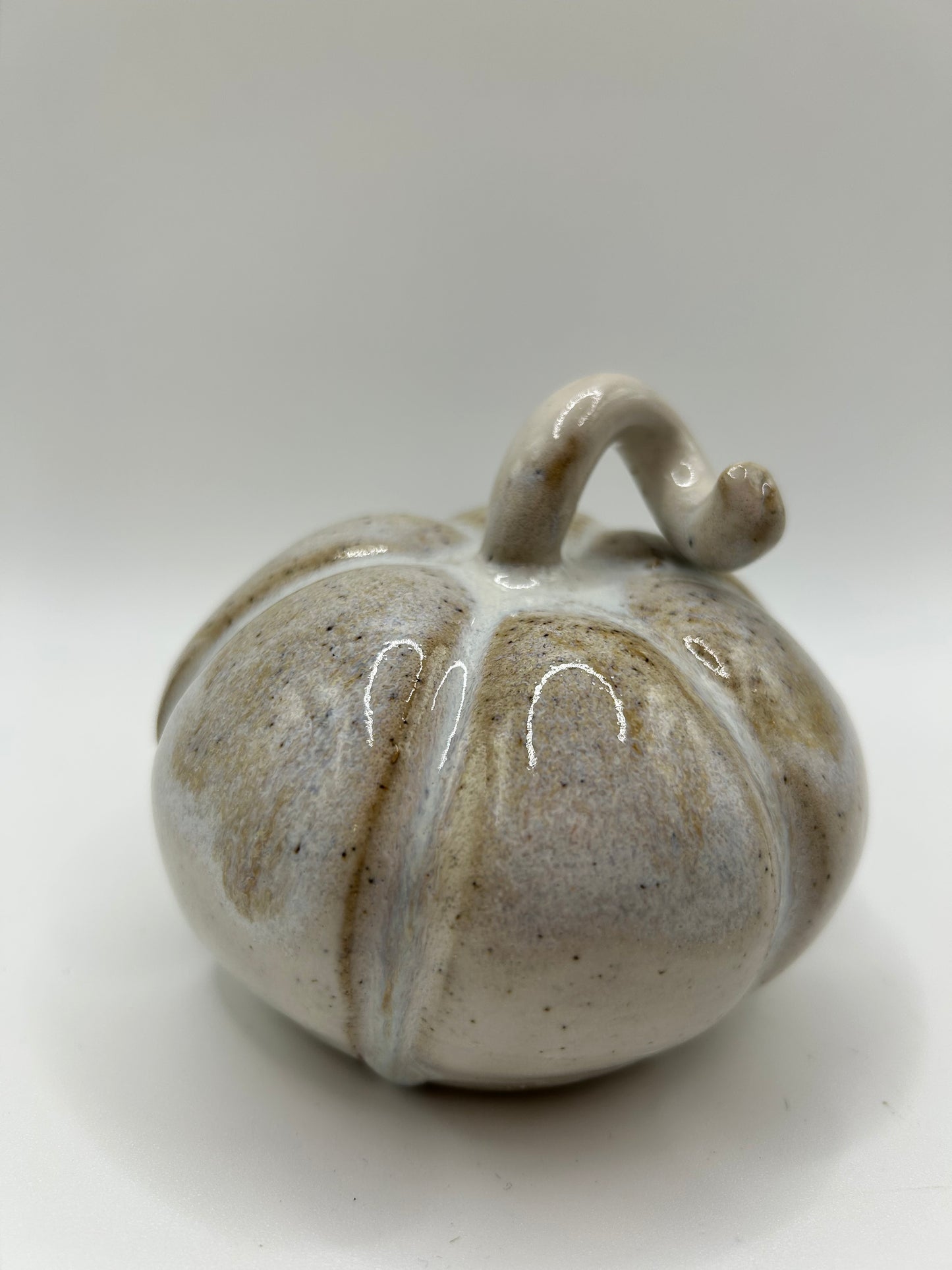 Pumpkin #4 - Medium Umber