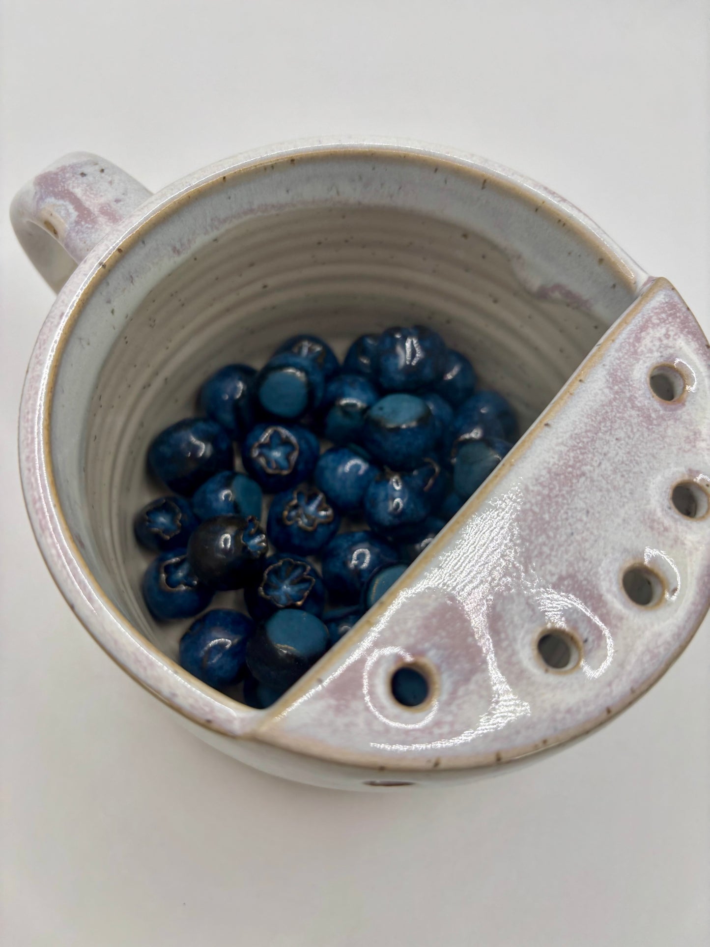 Fruit & Berry Strainer - Lavender