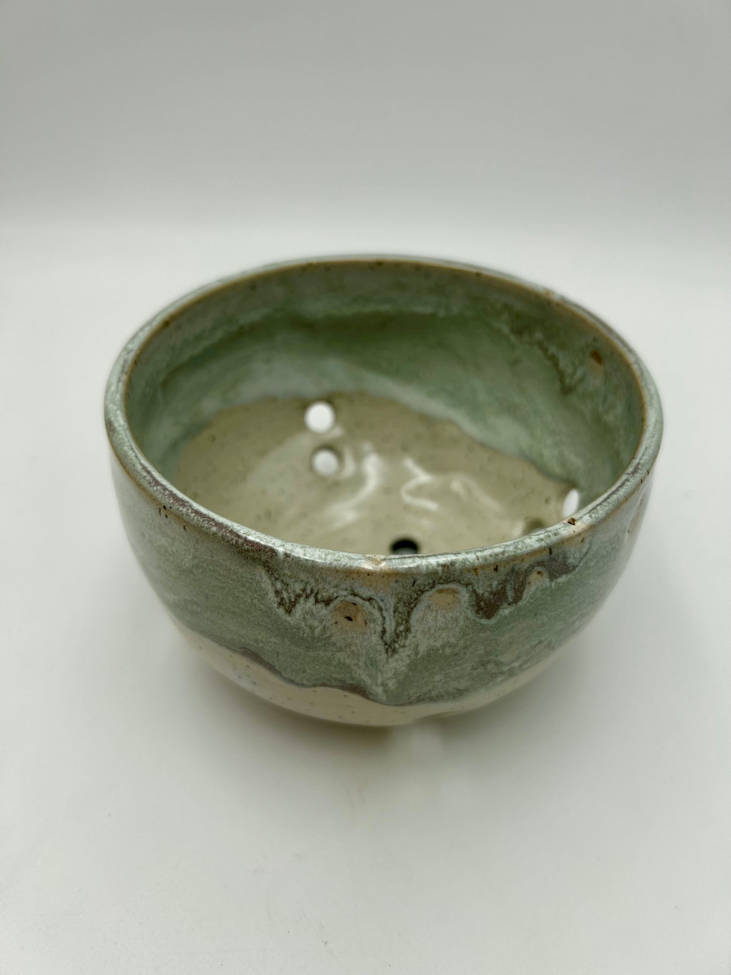 Berry Bowl – Rustic Colander & Fruit Strainer - Sage